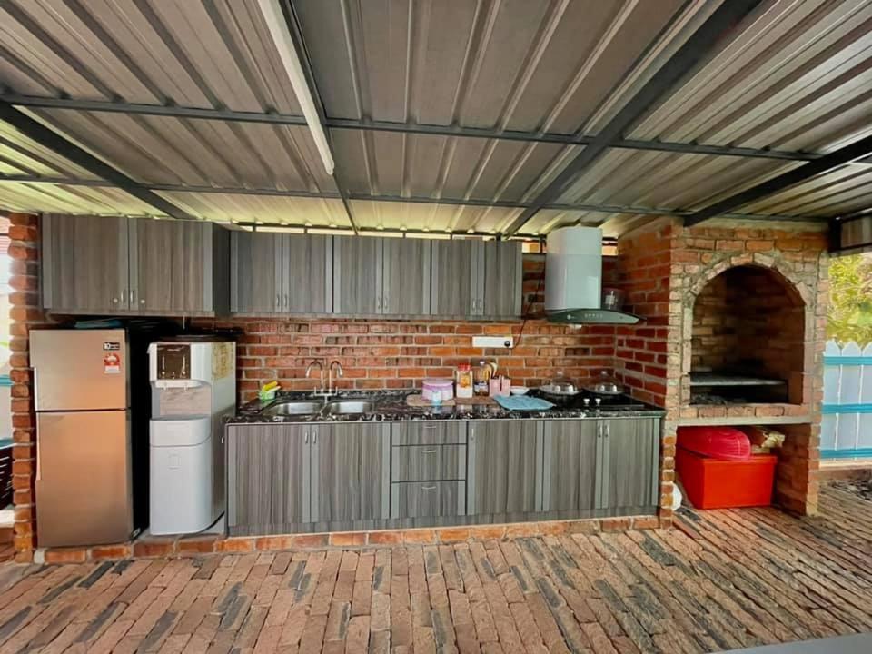 Branda Kampung Sumpitan Lenggong Tiada Sungai Hotell Kampong Ulu Jepai Eksteriør bilde